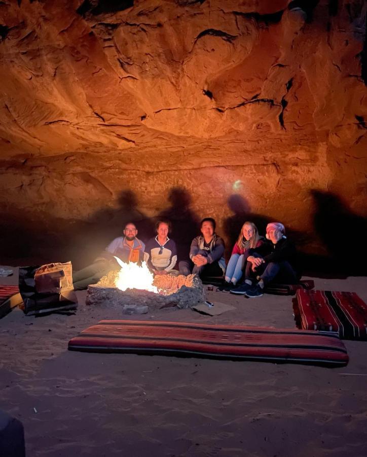 Hotel Magic Bedouin Star & Tours Wadi Rum Exterior foto
